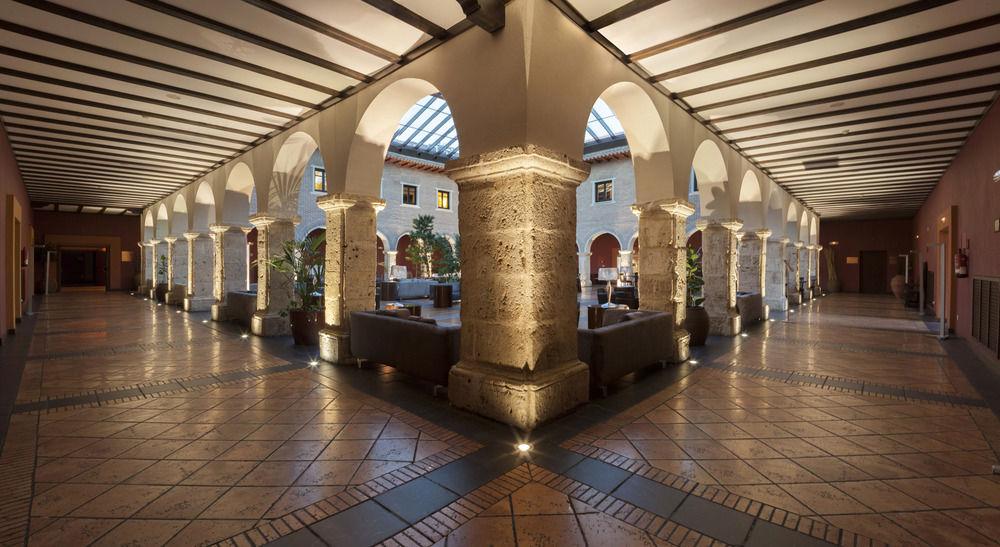 Ac Hotel Palacio De Santa Ana By Marriott Valladolid Exteriör bild The interior of the hotel