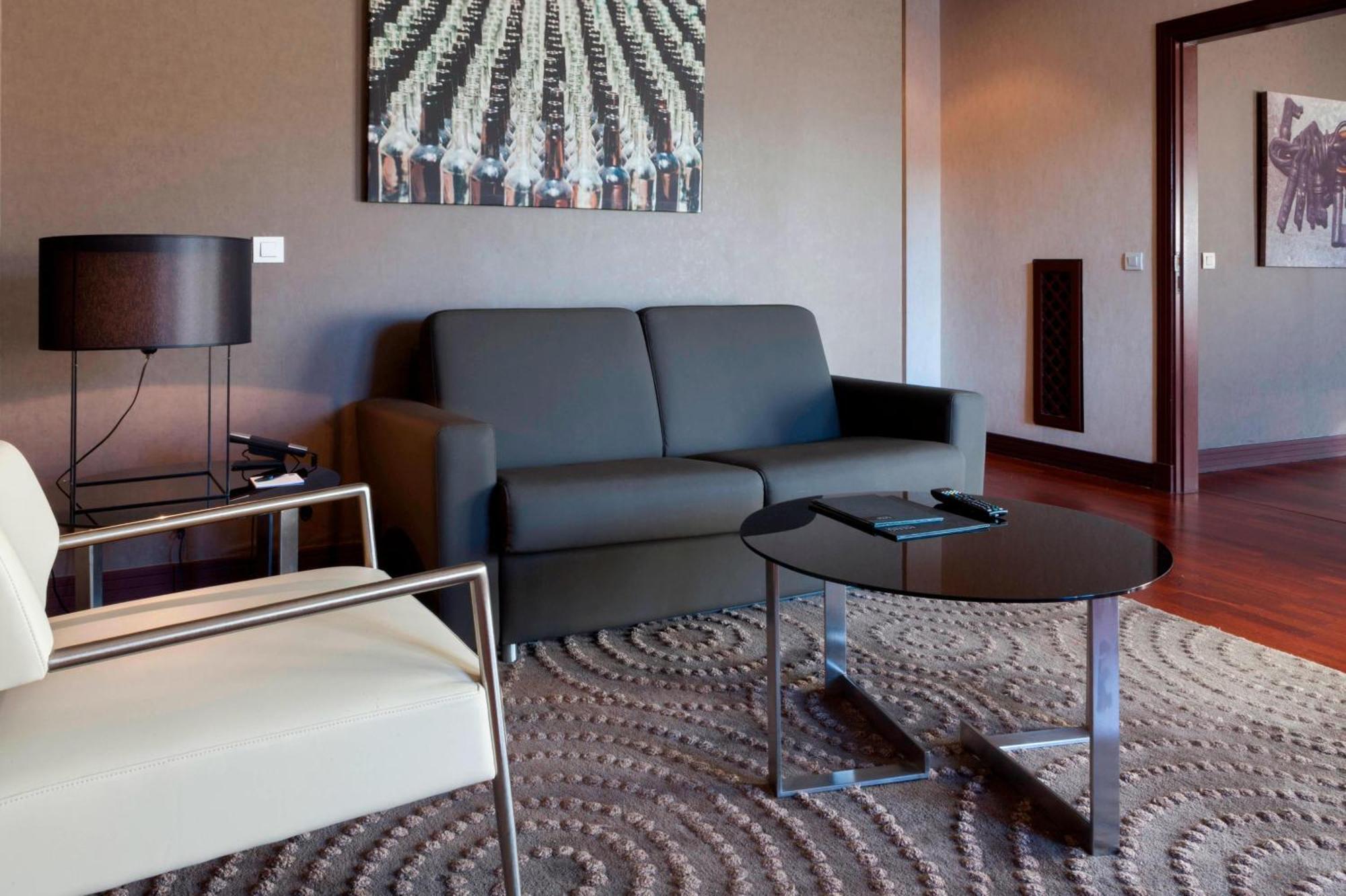 Ac Hotel Palacio De Santa Ana By Marriott Valladolid Exteriör bild