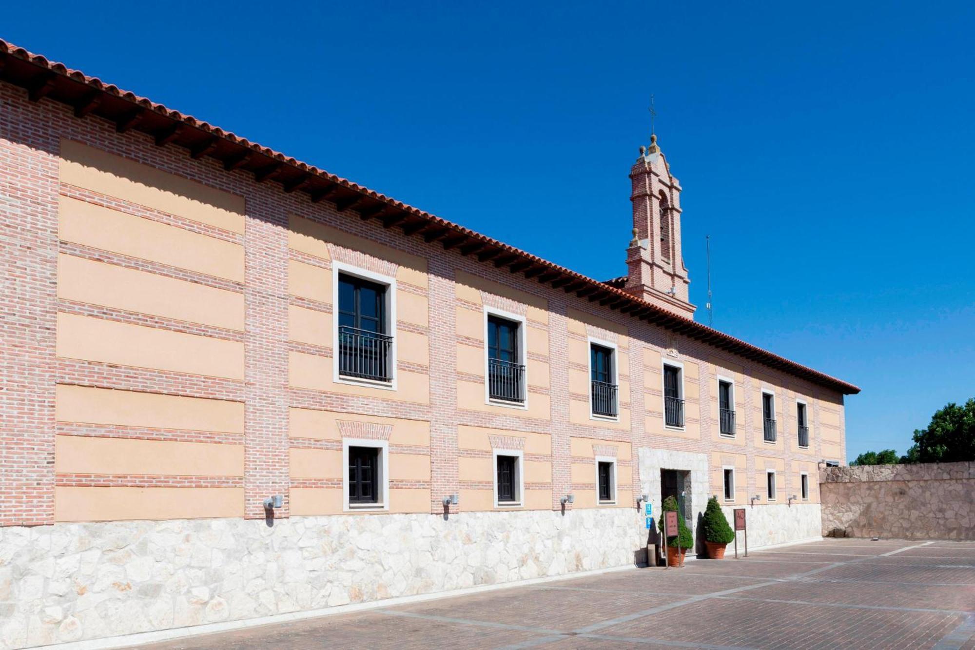 Ac Hotel Palacio De Santa Ana By Marriott Valladolid Exteriör bild The monastery of San Jeroni de Cotalba