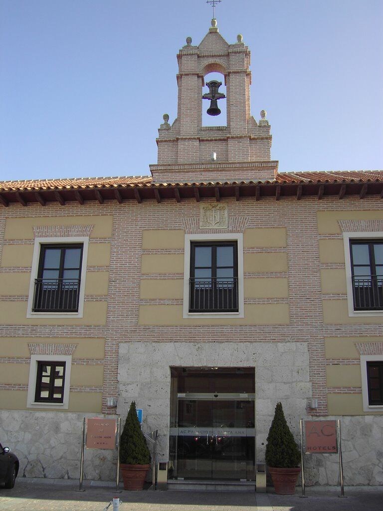 Ac Hotel Palacio De Santa Ana By Marriott Valladolid Exteriör bild The University of Osuna